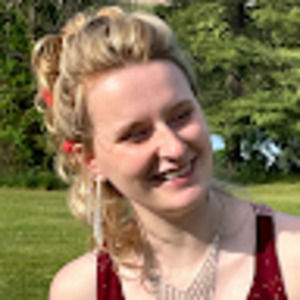 Meet your Posher, Riley